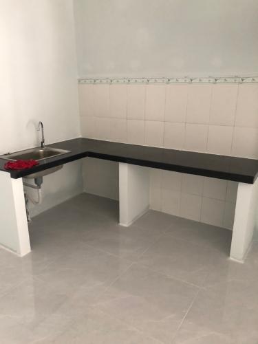 Phòng bếp nhà phố Bình Tân Nhà phố Bình Tân hướng Đông Nam diện tích 55m2, khu vực dân cư an ninh.