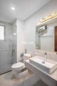 Phòng tắm Riverside Residence, Quận 7 Căn hộ Riverside Residence hướng Đông Bắc, view mát mẻ.