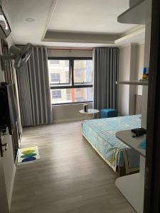 Phòng ngủ Homyland Riverside, Quận 2 Căn hộ Homyland Riverside tầng cao, cửa chính hướng Đông Nam.