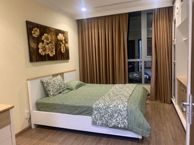 Căn hộ Vinhomes Central Park  Bình Thạnh Căn hộ Vinhomes Central Park tầng 18 nội thất đầy đủ, view thoáng mát