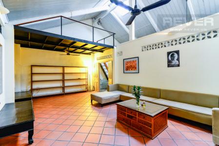 Phòng Khách Nhà phố 4 phòng ngủ hẻm đường Nguyễn Văn Đậu nội thất đầy đủ