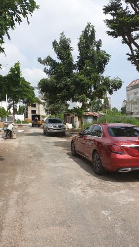 Đường vào Đất nền Quận 2 Bán đất mặt tiền đường 60, Bình Trưng Đông, Quận 2, diện tích 160m2, sổ hồng, cách đường Đỗ Xuân Hợp 70m