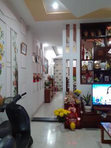 Bán nhà 3 tầng hẻm Huỳnh Tấn Phát, Quận 7, sổ hồng, cách MT Huỳnh Tấn Phát khoảng 300m