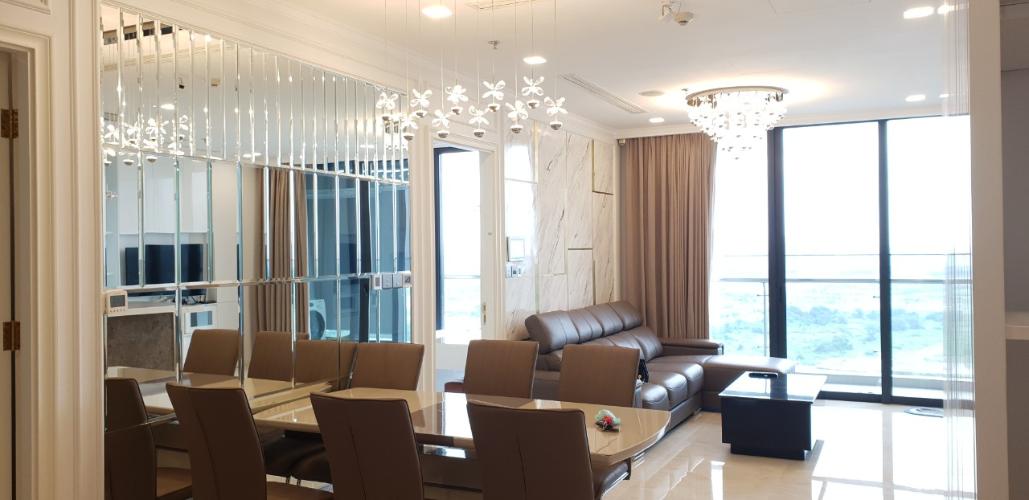 phòng khách Vinhomes Golden River Căn hộ Vinhomes Golden River tầng trung, nội thất đầy đủ