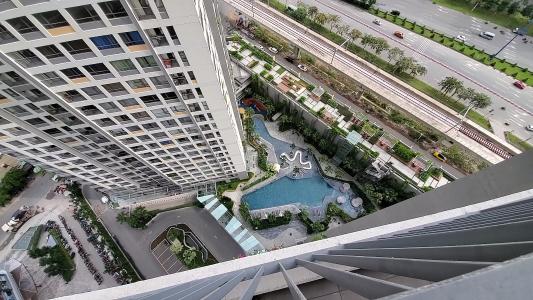 View căn hộ Masteri An Phú Căn hộ Masteri An Phú view nội khu yên tĩnh, nội thất cơ bản.