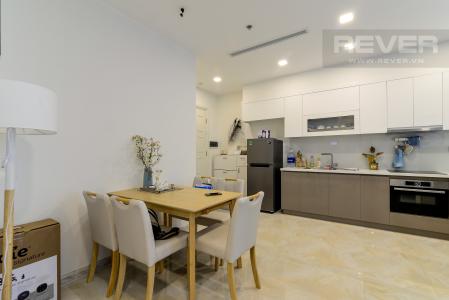 Phòng Ăn Bán căn hộ Vinhomes Golden River 1PN tầng cao, đầy đủ nội thất, view sông thoáng mát