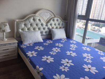 Phòng ngủ Vinhomes Central Park Căn hộ Vinhomes Central Park cửa chính hướng Tây Bắc.