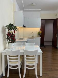 Phòng bếp, Căn hộ Phú Gia Hưng, Quận Gò Vấp Căn hộ Phú Gia Hưng Apartment tầng trung, đầy đủ nội thất.