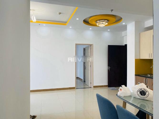 Phòng bếp chung cư Đức Khải, Quận 2 Căn hộ chung cư Đức Khải ban công hướng Đông, đầy đủ nội thất.