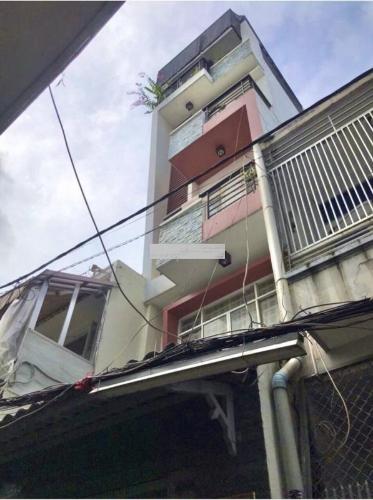 Mặt tiền nhà phố Quận 1 Nhà phố trung tâm thành phố Quận 1 hướng Nam, đầy đủ nội thất.