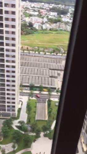 View Vinhomes Grand Park Quận 9 Căn hộ Vinhomes Grand Park tầng cao, view sông mát mẻ tự nhiên.