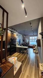 Phòng bếp The Park Residence, Nhà Bè Căn hộ The Park Residence đầy đủ nội thất, ban công hướng Tây.