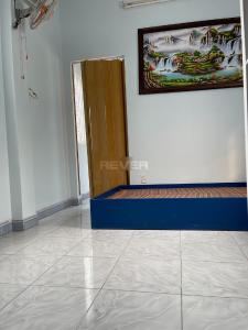 Phòng ngủ nhà phố Huỳnh Tấn Phát, Quận 7 Nhà phố hướng Đông, hẻm bê tông sạch sẽ, khu dân cư an ninh.