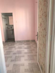 Phòng ngủ nhà phố quận 9 Nhà phố quận 9 rộng 81.7m2, mặt tiền ngay ngã 3 đường.