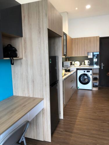 Phòng khách officetel THE SUN AVENUE Bán căn hộ The Sun Avenue 1PN, tầng 3, đầy đủ nội thất