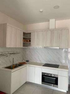 Phòng bếp Viva Riverside, Quận 6 Căn hộ Viva Riverside nội thất cơ bản, view thành phố.