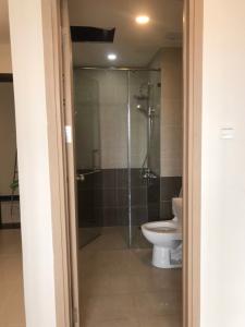 Toilet The Sun Avenue Căn hộ The Sun Avenue tầng trung, view Landmark 81.