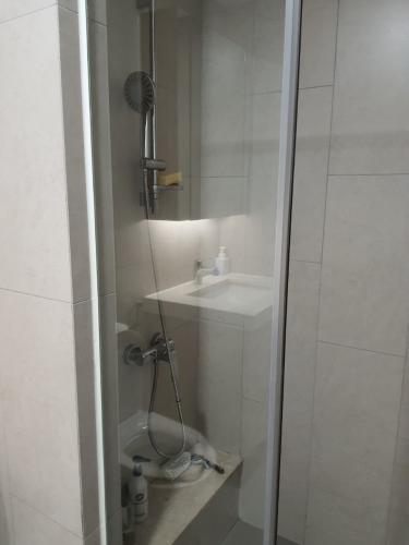 Phòng tắm căn hộ Estella Heights, Quận 2 Căn hộ Estella Heights view thành phố, ban công hướng Đông Nam.