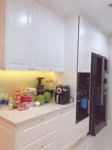 Bếp Căn hộ SUNRISE CITY Bán căn hộ Sunrise City tầng cao, diện tích 120m2 - 3 phòng ngủ, nội thất cơ bản