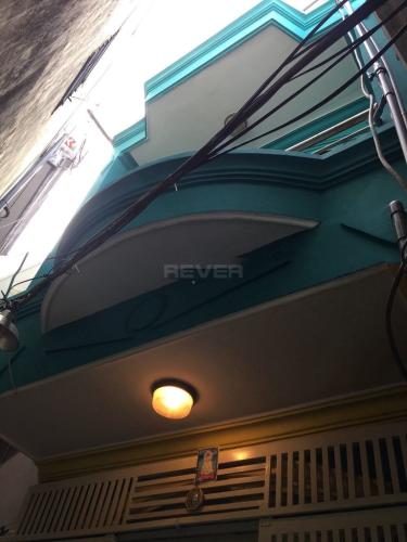 Mặt tiền nhà phố Quận Gò Vấp Nhà 1 trệt 1 lầu Q.Gò Vấp hướng Đông, sổ hồng riêng và nội thất cơ bản.