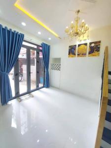 Nhà phố Quận Bình Thạnh Nhà phố kết cấu 1 trệt 1 lầu diện tích 27m2, đầy đủ nội thất.