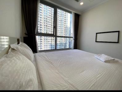 Căn hộ Vinhomes Central Park, Quận Bình Thạnh Căn hộ VInhomes Central Park tầng 4 thiết kế sang trọng, đầy đủ nội thất.