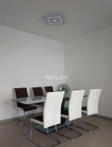 Không gian căn hộ Riviera Point, Quận 7 Căn hộ Riviera Point đầy đủ nội thất, ban công hướng Đông Nam.