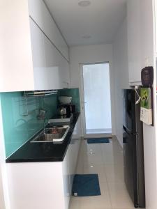 Căn hộ Moonlight Residence, Quận Thủ Đức Căn hộ Moonlight Residence tầng 17, view hồ bơi mát mẻ.