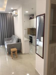 phòng khách căn hộ sài gòn mia Bán căn hộ 2 phòng ngủ Saigon Mia đầy đủ nội thất, dọn ở ngay.
