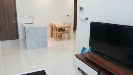 Phòng khách Kingdom 101, Quận 10 Căn hộ Kingdom 101 tầng trung, ban công view thành phố.