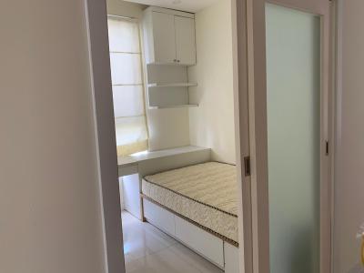 Phòng ngủ nhỏ Star Hill Phú Mỹ Hưng, Quận 7 Căn hộ Star Hill Phú Mỹ Hưng tầng trung, view nội khu hồ bơi.