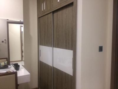 Phòng ngủ căn hộ Vinhomes Central Park, Quận Bình Thạnh Căn hộ Vinhomes Central Park cửa hướng Tây Bắc, nội thất cơ bản.