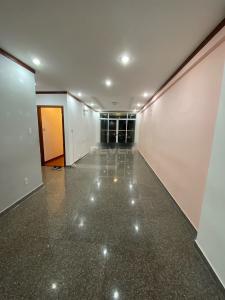 Phòng khách Hoàng Anh Thanh Bình, Quận 7 Căn hộ Hoàng Anh Thanh Bình tầng cao, nội thất cơ bản.