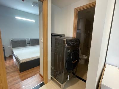 Phòng ngủ Carillon 7, Tân Phú Căn hộ Carillon 7 nội thất cơ bản, ban công hướng Tây.