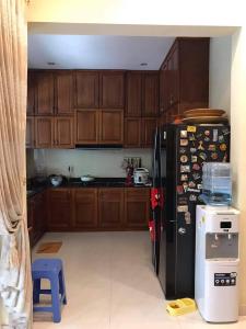 Phòng bếp nhà phố Nhà phố vườn 2 mặt tiền cửa chính hướng Đông Bắc, diện tích đất 126m2.