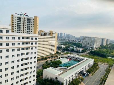 Chung cư Đức Khải, Quận 2 Căn hộ chung cư Đức Khải ban công hướng Đông, đầy đủ nội thất.