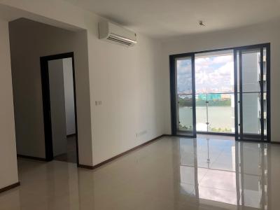 Phòng khách One Verandah Quận 2 Căn hộ One Verandah tầng trung, nội thất cơ bản.