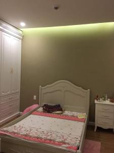 Căn hộ M-One Nam Sài Gòn, Quận 7 Căn hộ M-One Nam Sài Gòn đầy đủ nội thất, hướng Đông Nam.