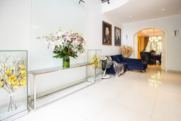 Phòng khách nhà phố Nhà Bè Bán nhà mặt tiền Lê Văn Lương, Nhà Bè, đầy đủ nội thất, cách KDC Phước Kiển A 400m