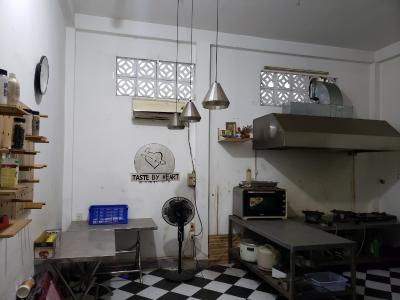 Mặt bằng kinh doanh Nguyễn Hữu Cảnh, Bình Thạnh Mặt bằng hướng Đông Bắc, trong hẻm đường nhựa xe hơi ra vào.