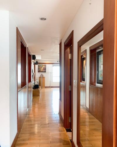 Hành lang The Manor, Bình Thạnh Căn hộ The Manor tầng trung, đầy đủ nội thất