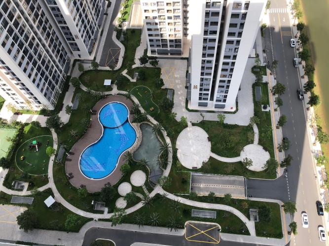 Tiện Ích Vinhomes Grand Park Căn hộ Vinhomes Grand Park tầng cao, hướng nội khu mát mẻ.