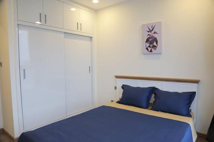 Căn hộ Vinhomes Central Park, Quận Bình Thạnh Căn hộ tầng 23 Vinhomes Central Park, đầy đủ nội thất và tiện ích.