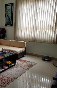 Phòng khách căn hộ Topaz Garden Căn hộ Topaz Garden đầy đủ nội thất tiện nghi, hướng Đông Nam.