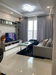 phòng khách căn hộ sài gòn mia Bán căn hộ Saigon Mia thiết kế hiện đại, nội thất đầy đủ.