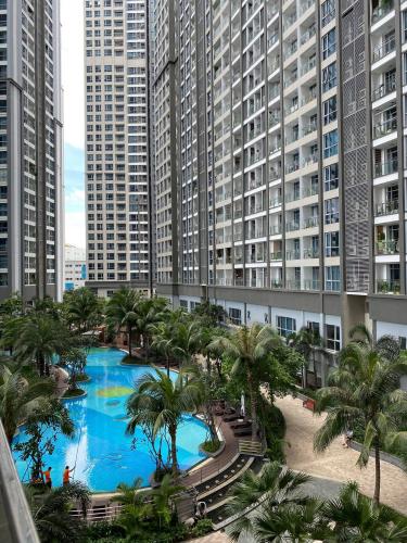 Căn hộ Vinhomes Central Park, Quận Bình Thạnh Căn hộ Vinhomes Central Park cửa hướng Đông, view nội khu yên tĩnh.