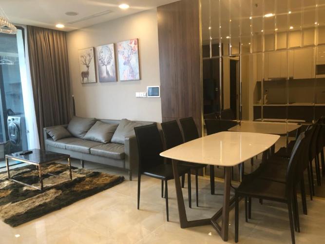 Vinhomes Golden River Căn hộ Vinhomes Golden River tầng cao view đẹp, đầy đủ nội thất.