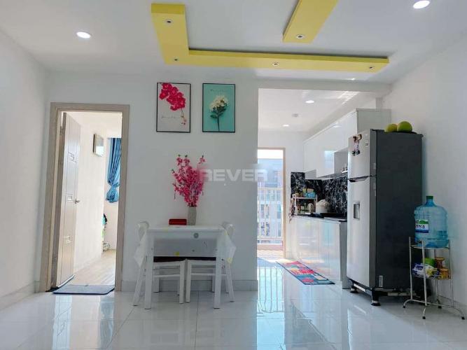 Phòng khách Sky 9, Quận 9 Căn hộ Sky 9 nội thất cơ bản, view thành phố mát mẻ.