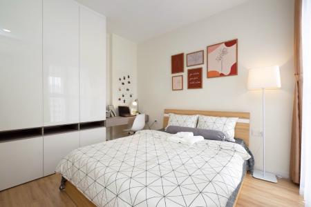 Phòng ngủ Masteri Millennium, Quận 4 Căn hộ Masteri Millennium tầng cao, ban công hướng Đông.