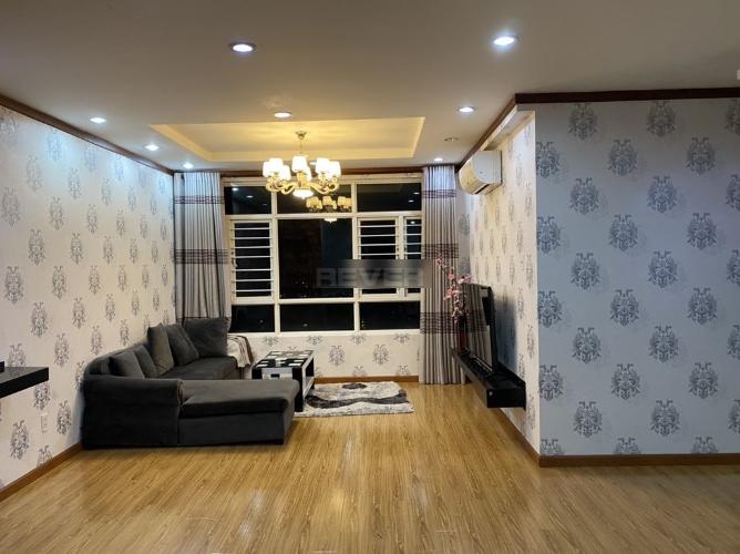 Phòng khách Hoàng Anh Gold House, Nhà Bè Căn hộ Hoàng Anh Gold House tầng cao, đầy đủ nội thất.